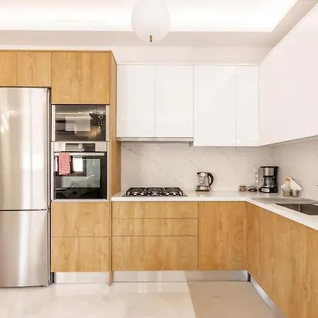 Apartment Luxury Four Season By The Sea